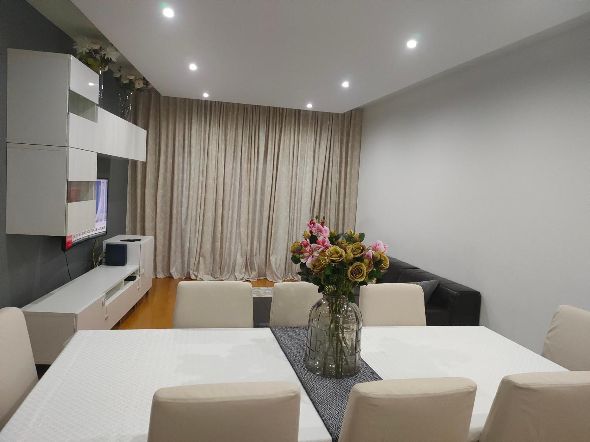 Adalberto Nascimento Luxury Aparta-Hostel At Colinas Do Cruzeiro Odivelas  Exterior photo